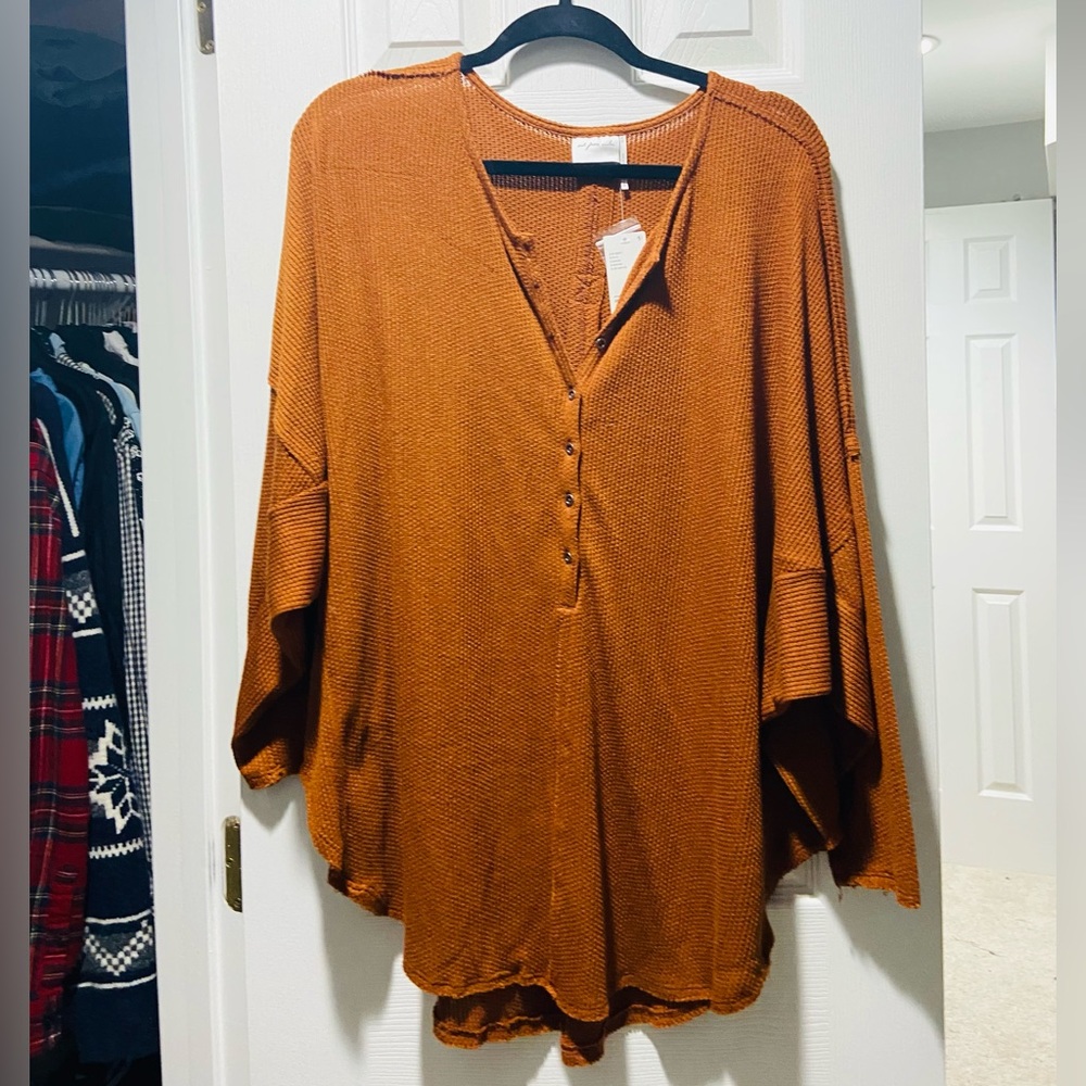 NWT Urban Outfitters Top